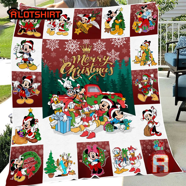 Disney Mickey Mouse & Friends Merry Christmas Blanket