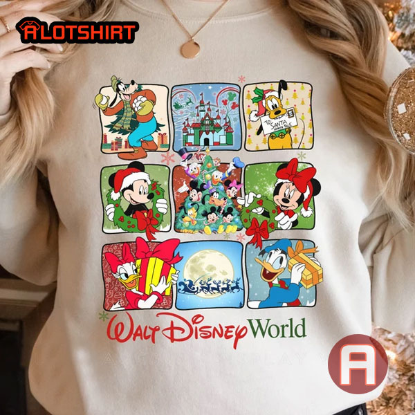 Vintage Walt Disney World Mickey Mouse And Friends Christmas Shirt